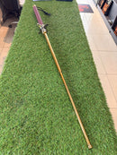 Bastão Retrátil 100cm Dourado com Empunhadura Emborrachada e Guarda Ajustável OIF-A138
