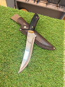 Faca de Churrasco Casqueadeira Full Tang  com Cabo em Madeira TF01